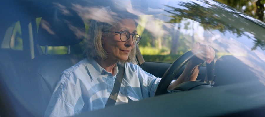 Παρκάρουν έξω από το σπίτι μου